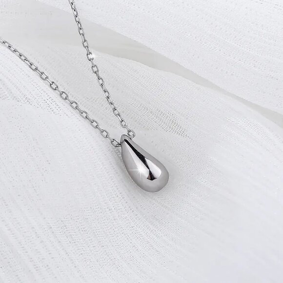 Sterling Silver Water Drop Pear Shape Dainty Delicate Pendant Necklace - Picture 2 of 6
